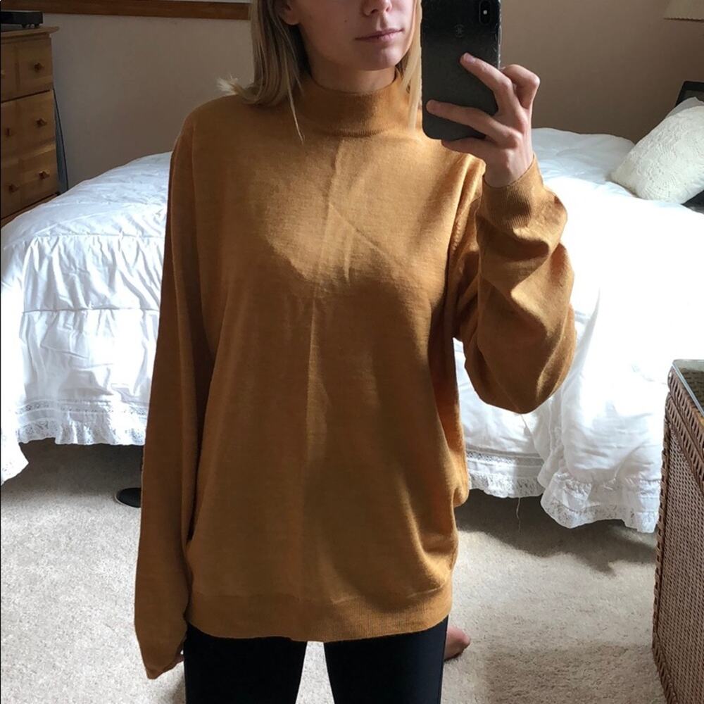 Villini - Mustard Merino Wool Sweater - Picture 2 of 6